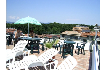 Bulharsko Penzión Kiten, Exteriér