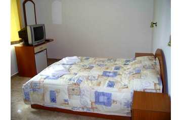 Bulharsko Penzión Kiten, Exteriér