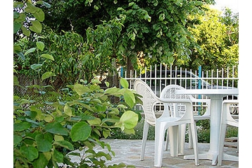 Bulgarija Byt Sinemorec, Eksterjeras