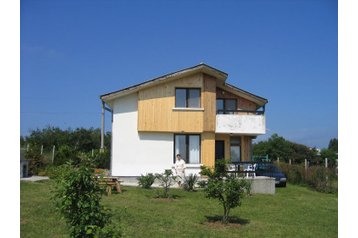 Bulgarija Chata Sinemorec, Eksterjeras
