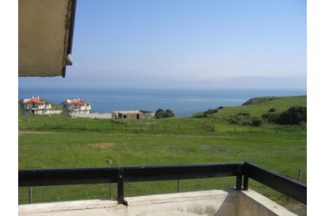 Bulgarija Chata Sinemorec, Eksterjeras