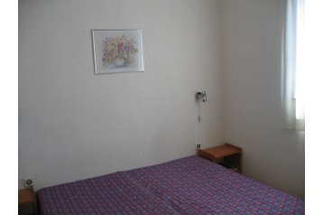 Bulgaria Chata Sinemorec, Eksteriør