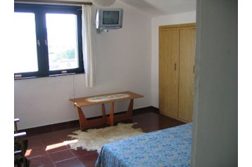 Bulgarija Chata Sinemorec, Eksterjeras