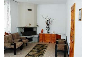 Bułgaria Chata Velika, Zewnątrz