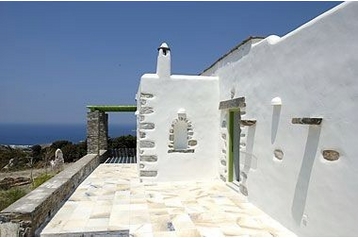 Hellas Chata Parikia, Eksteriør