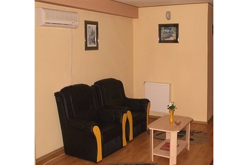 Отель Бухарест / Bucureşti 1