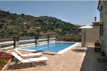 Grecia Chata Falassarna, Exteriorul