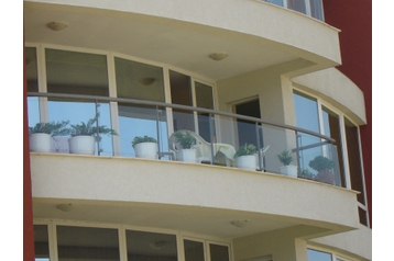 Bulgaria Byt Sozopol, Exterior