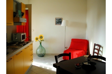 Olaszország Privát Quercianella, Exteriőr