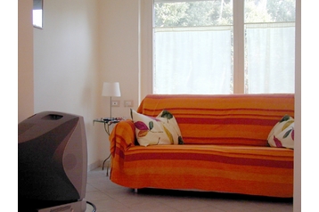 Italia Privát Quercianella, Eksteriør