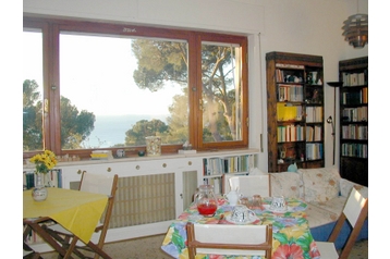 Italia Privát Quercianella, Eksteriør