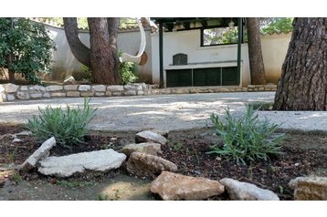 Kroatia Privát Pula, Eksteriør