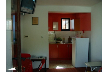 Montenegro Byt Igalo, Esterno