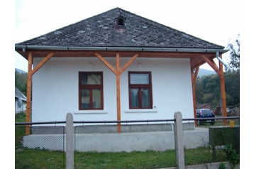 Ungarn Chata Sátoraljaújhely, Exterieur