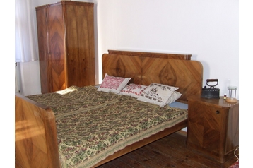 Ungarn Chata Sátoraljaújhely, Exterieur