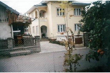 Rumunsko Privát Pojorâta, Exteriér