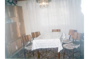 Rumunsko Privát Pojorâta, Exteriér