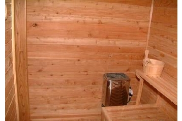 Romania Penzión Putna, Eksteriør