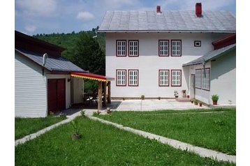 Rumunsko Chata Văleni, Exteriér