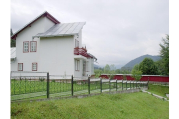 Rumunsko Chata Văleni, Exteriér