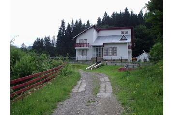 Rumunsko Chata Văleni, Exteriér