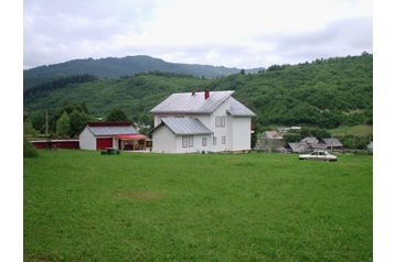 Rumunsko Chata Văleni, Exteriér