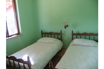 Kroatia Privát Rivanj, Eksteriør