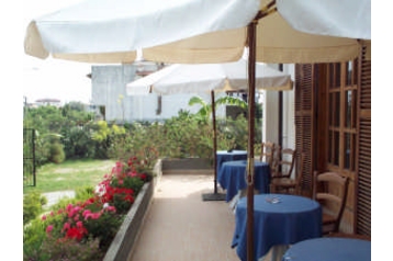 Italia Penzión Locri, Exterior