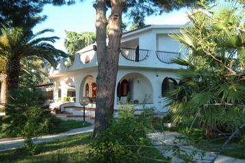 Pensiune Catona 1