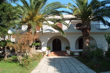 Pensiune Catona 12
