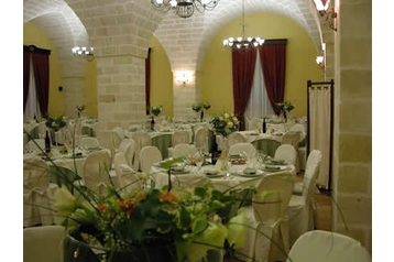 Italia Hotel Otranto, Exteriorul