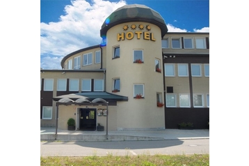 Чехия Hotel Příbram, Екстериор