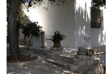 Itálie Privát Alliste, Exteriér