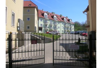 Ungari Privát Eger, Eksterjöör