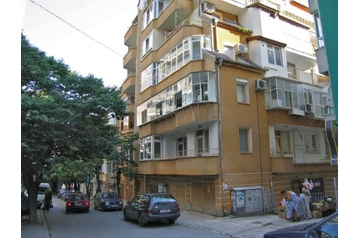 Bulgaria Byt Varna, Exterior