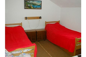 Chorvatsko Privát Slatine, Exteriér