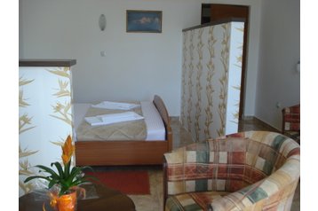 Juodkalnija Hotel Baošići, Eksterjeras