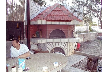 Horvaatia Privát Slatine, Eksterjöör