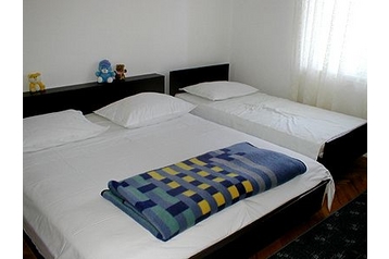 Horvaatia Privát Slatine, Eksterjöör