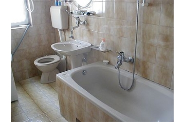 Horvaatia Privát Slatine, Eksterjöör