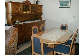 Horvaatia Privát Slatine, Eksterjöör