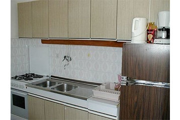 Horvaatia Privát Slatine, Eksterjöör