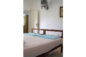 Montenegro Privát Kumbor, Eksterjöör