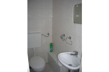 Ungarn Byt Hajdúszoboszló, Exterieur