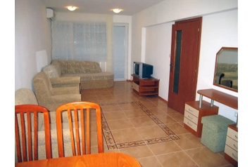 Bugarska Byt Varna, Eksterijer
