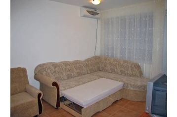 Bulgaria Byt Varna, Esterno