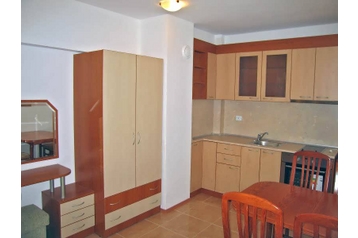 Bulgaria Byt Varna, Esterno