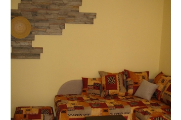 Bulgaria Byt Varna, Esterno