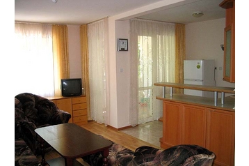 Bulgaria Byt Varna, Exteriorul