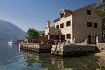 Montenegró Penzión Kotor, Exteriőr